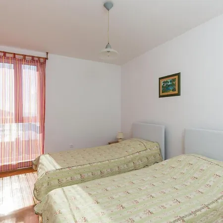 Apartment Ventula - Two Bedroom With Sea View