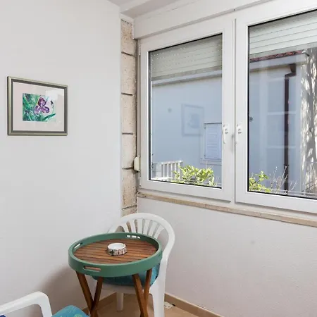 Apartman Ventula - Two Bedroom With Sea View *
