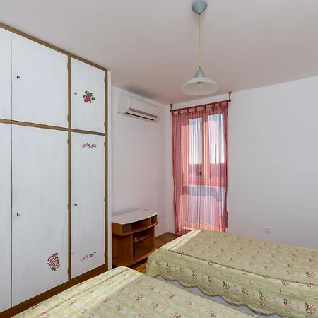Ventula - Two Bedroom With Sea View Апартаменты *